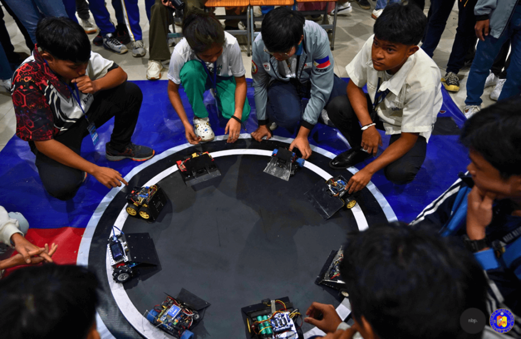 A Technological Spectacle: Sacred School Ateneo de Cebu Hosts National Robotics Competition 2023