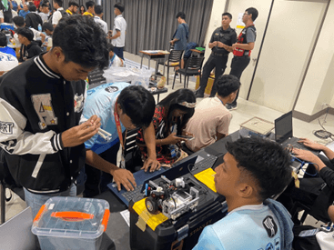 A Technological Spectacle: Sacred School Ateneo de Cebu Hosts National Robotics Competition 2023